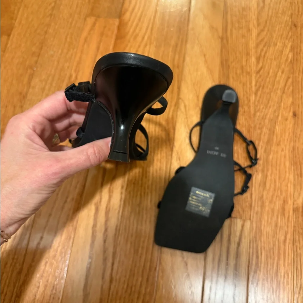 St. Agni Women's Brasserie Strappy Kitten Heel Sandals - Picture 6 of 6